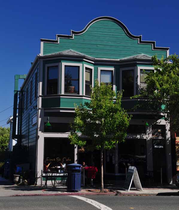 Benicia shop